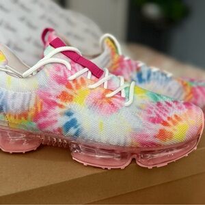 Colorful Tie-Dye Women's Athletic Shoes